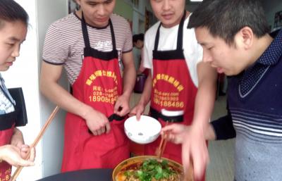 成都冒菜榴莲影视下载污,四川冒菜榴莲影视下载污哪家好？