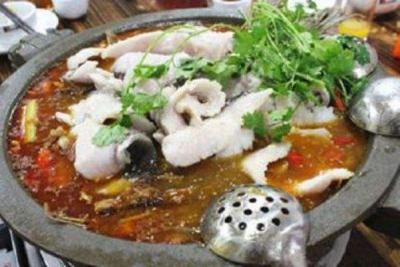 想要吃好吃的石鍋魚,就來成都91榴莲视频在线观看