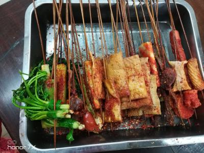 油炸串串香技術榴莲影视下载污要收多少學費？沒有時間限製
