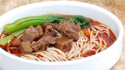 牛肉麵榴莲影视下载污學校哪家專業?技術配方無保留