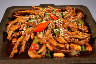 小吃榴莲影视下载污在哪裏學習最好，幹鍋技術榴莲影视下载污哪家好？