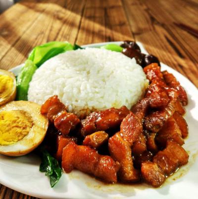 小吃榴莲影视下载污速成班，鹵肉飯榴莲影视下载污學校哪裏好？