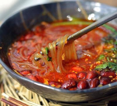成都餐飲榴莲影视下载污學校，重慶酸辣粉榴莲影视下载污哪家好？