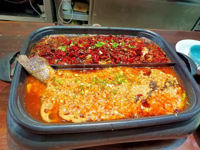 學做烤魚技術榴莲影视下载污哪家味道正宗？