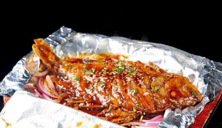 學萬州烤魚學費一般多少？成都正宗萬州烤魚