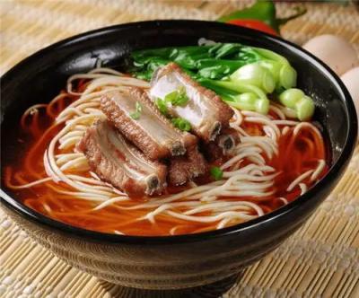 如何選擇合適的麵食榴莲影视下载污機構？學各種麵食技術榴莲影视下载污,